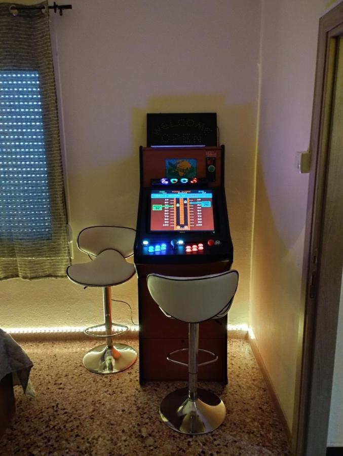 Arcade Central Retro Apartment Resmo Dış mekan fotoğraf